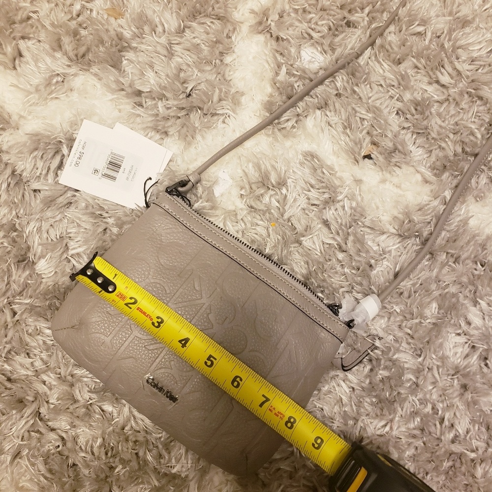 CALVIN KLEIN Leather Crossbody NWT - Picture 6 of 8